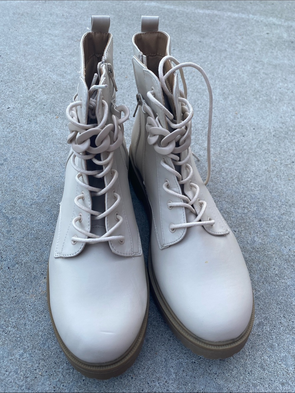 Report Lace-Up Combat Boots in Light Beige